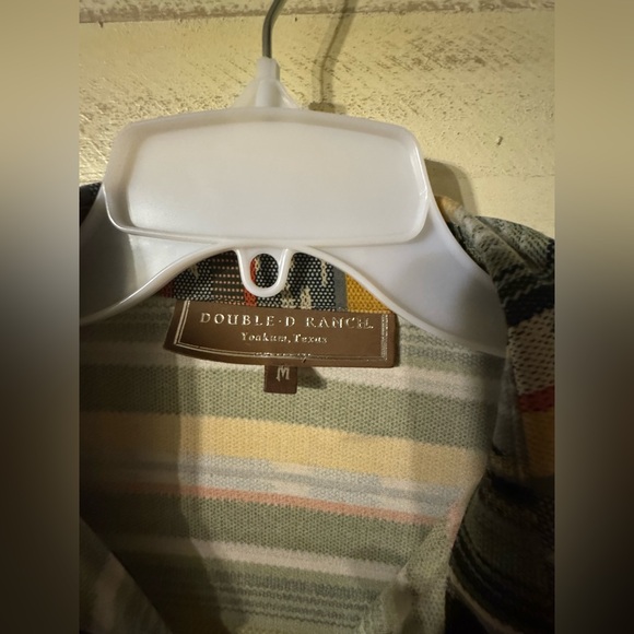Double D Ranch Button Down M - Picture 2 of 4